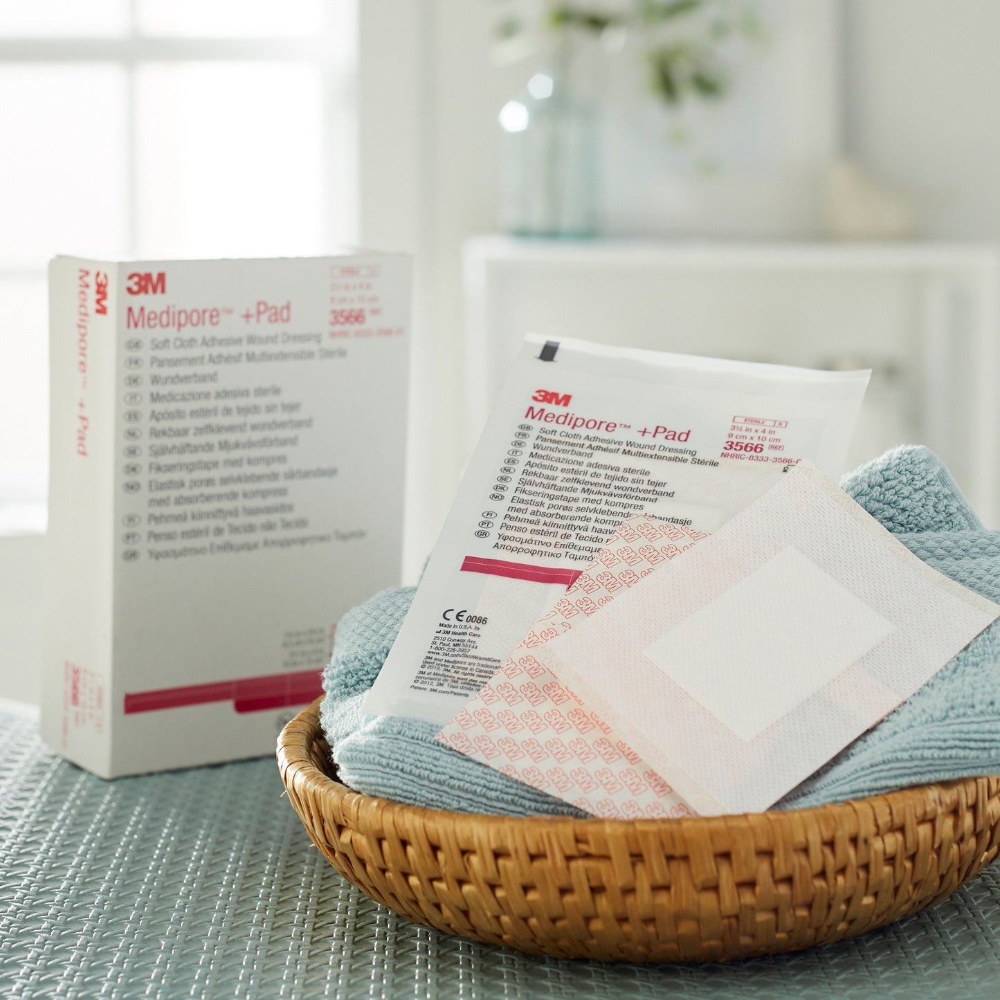 3M™ Medipore™ +Pad Soft Cloth Dressings, 3½ x 4 Inch